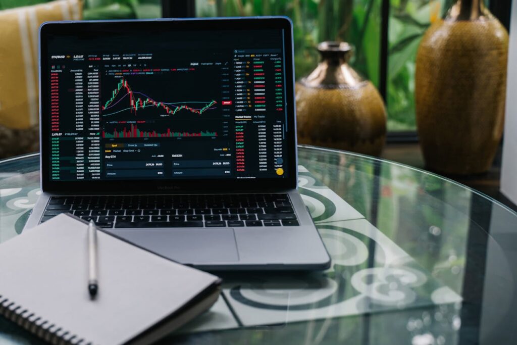 Image of Crypto Trading Platform Explained: How Cryptocurrency Trading Platforms Work and How to Choose the Right One in InvestKrypto